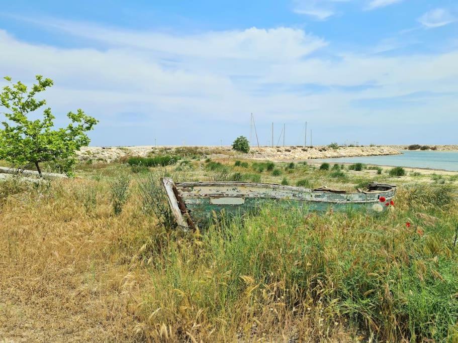 Mom'S Seaside Home Kariani Екстер'єр фото