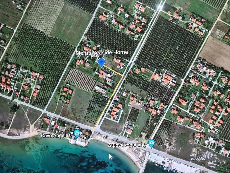 Mom'S Seaside Home Kariani Екстер'єр фото