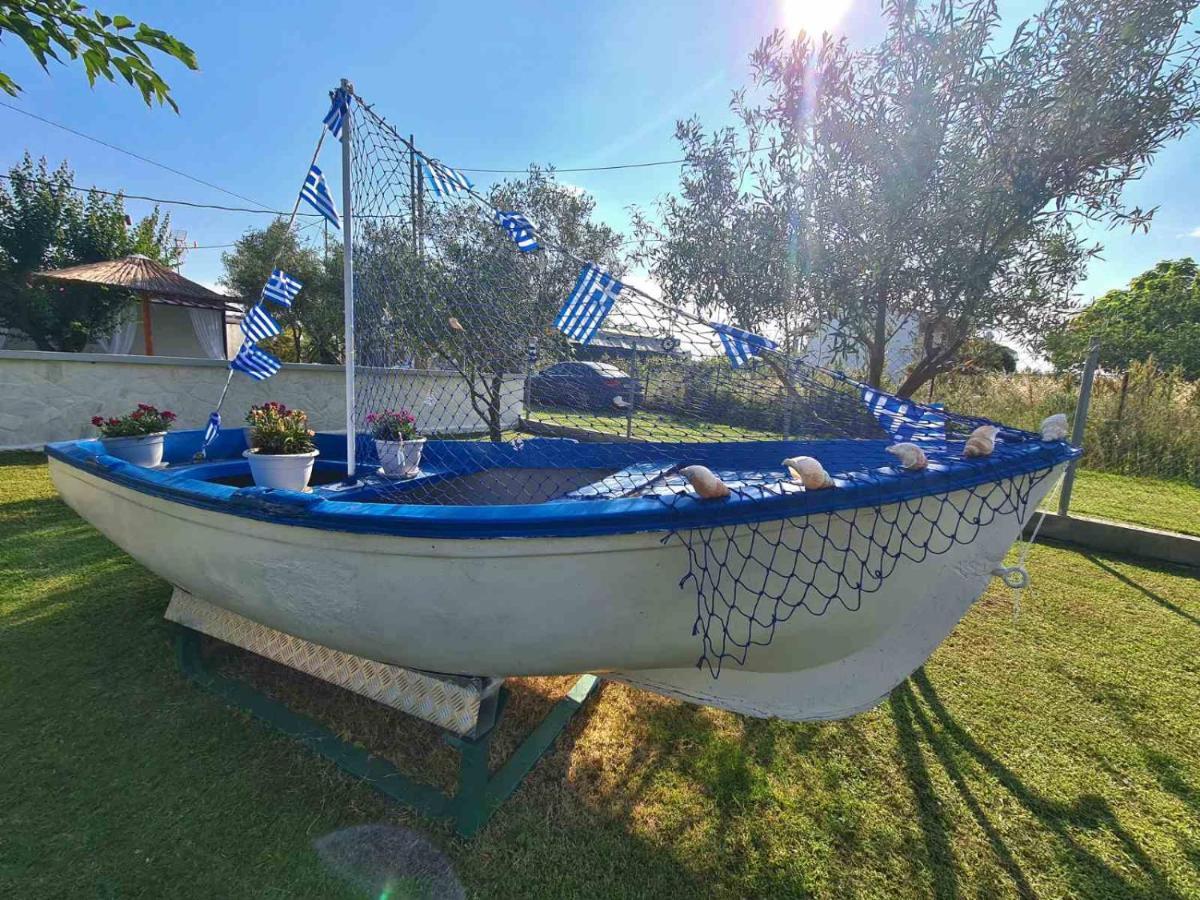 Mom'S Seaside Home Kariani Екстер'єр фото